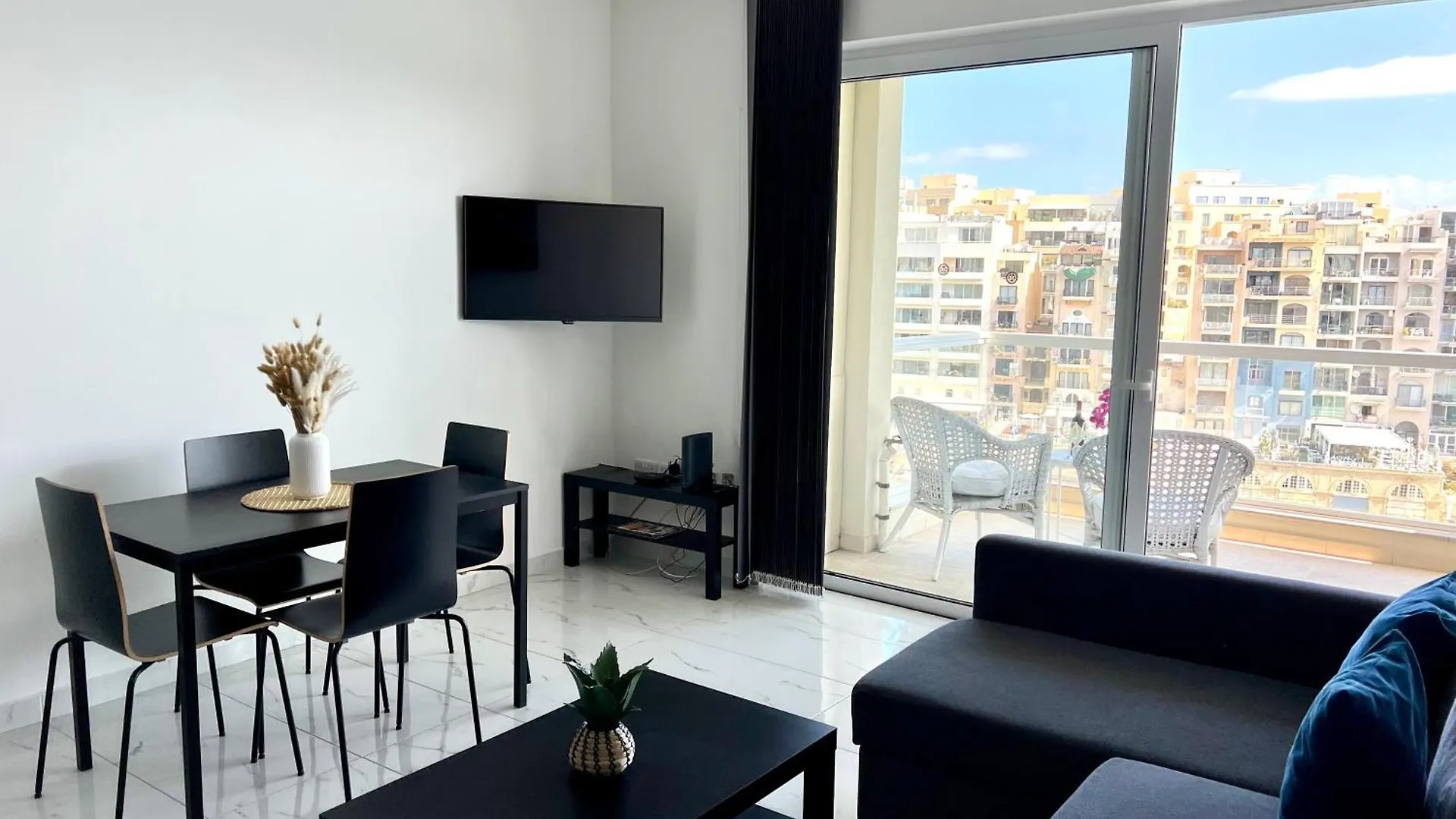 Impressive View 2Br Flat In St Julian'S Bay By Arcobnb Saint Julian's
