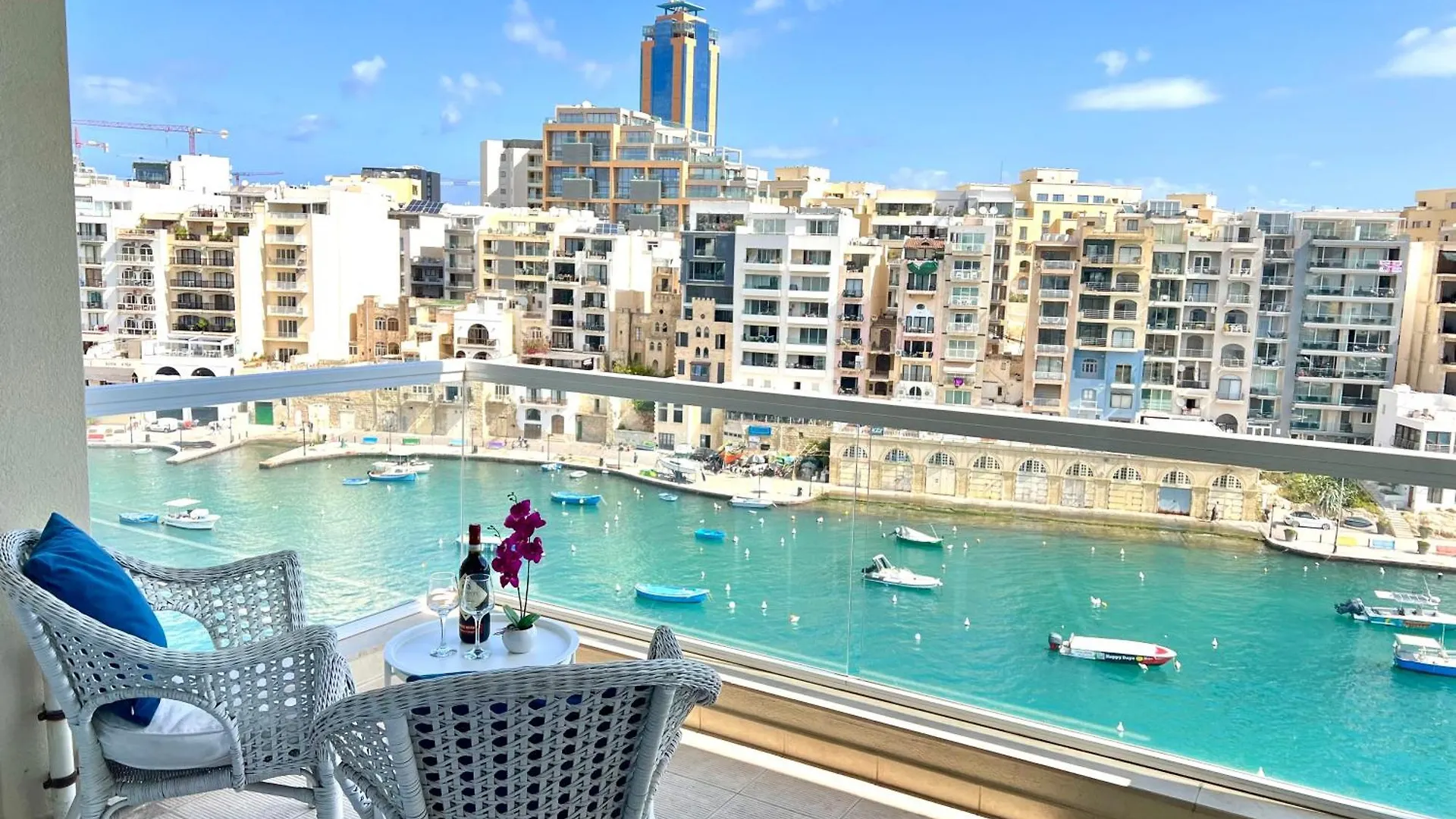 Apartment Impressive View 2Br Flat In St Julian'S Bay By Arcobnb Saint Julian's